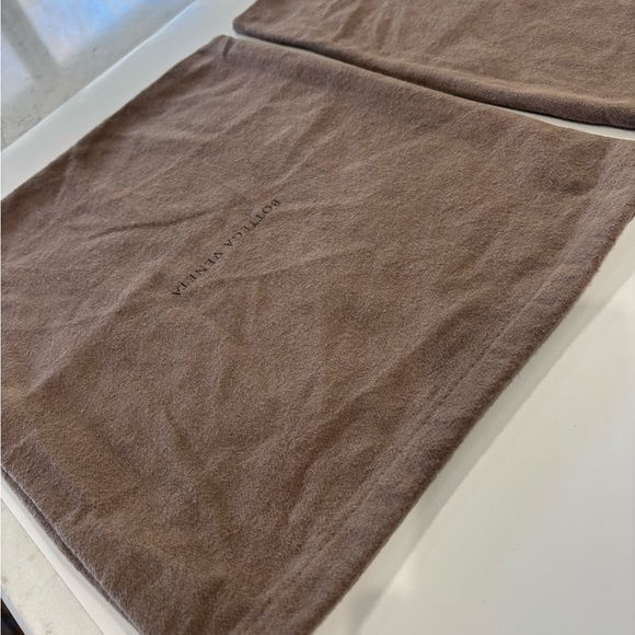 Set of 2 Bottega Veneta brown dust bags - Picture 9 of 13